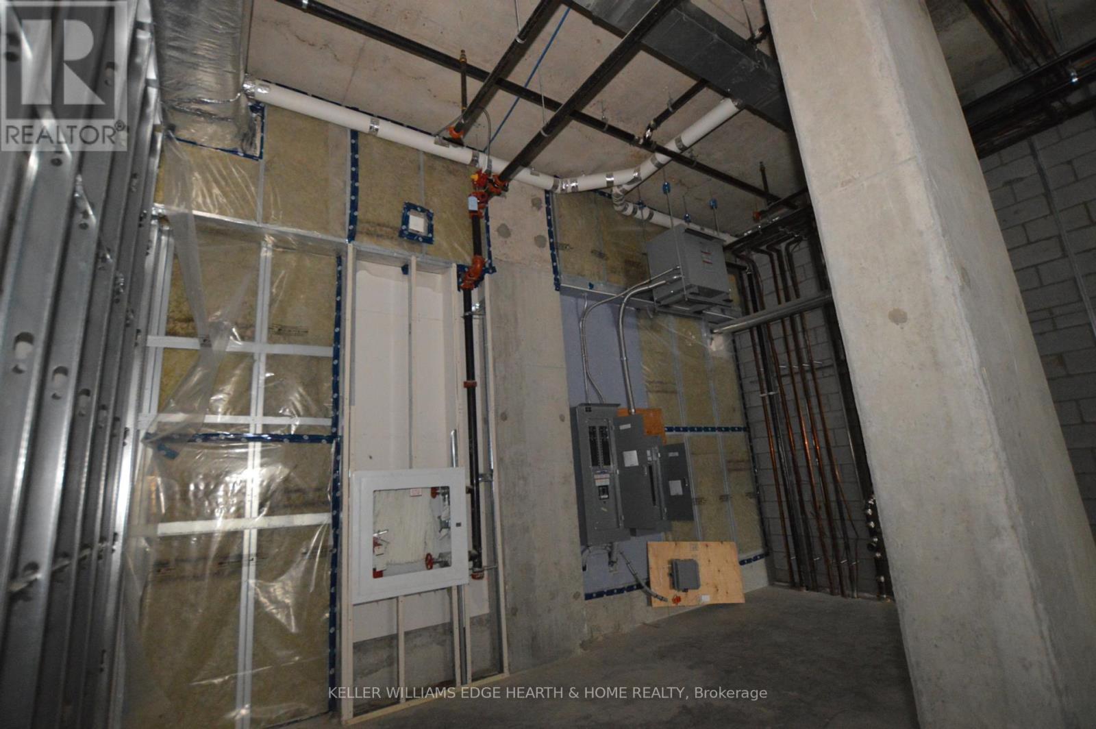 3 - 101 Locke Street S, Hamilton, Ontario L8P 4A6 - Photo 10 - X12418488