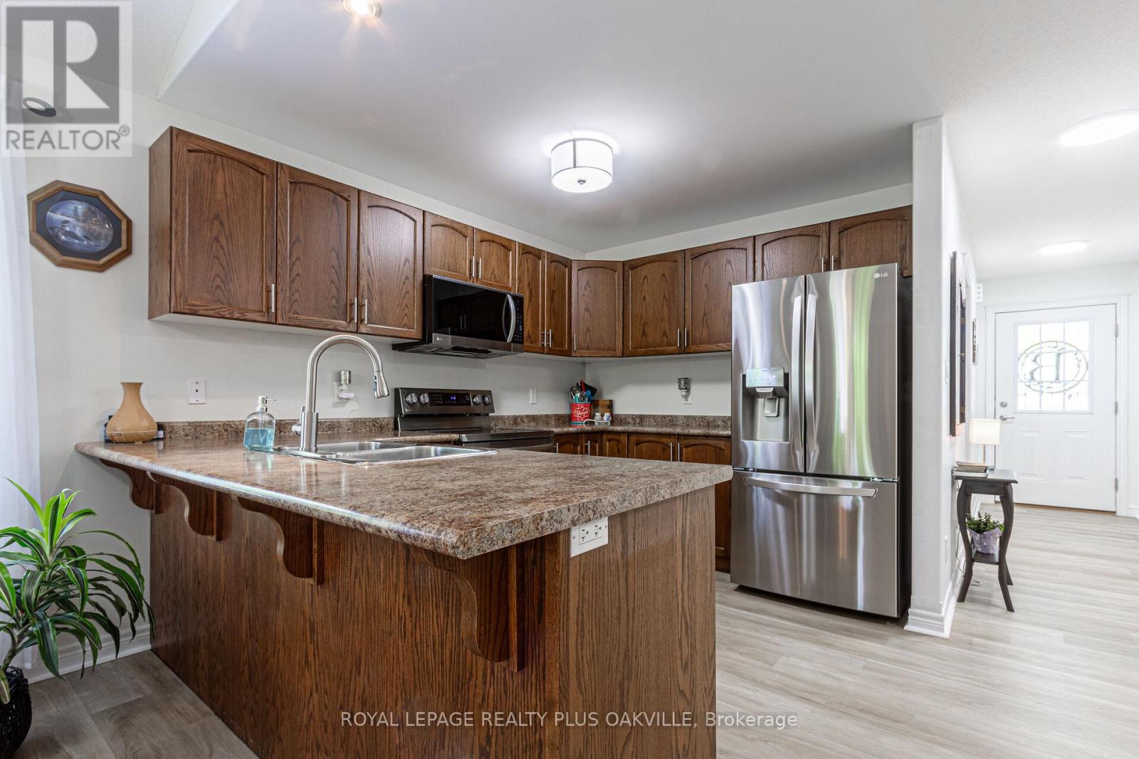 21 - 20 Jenny Crescent, West Lincoln, Ontario  L0R 2A0 - Photo 15 - X12418502