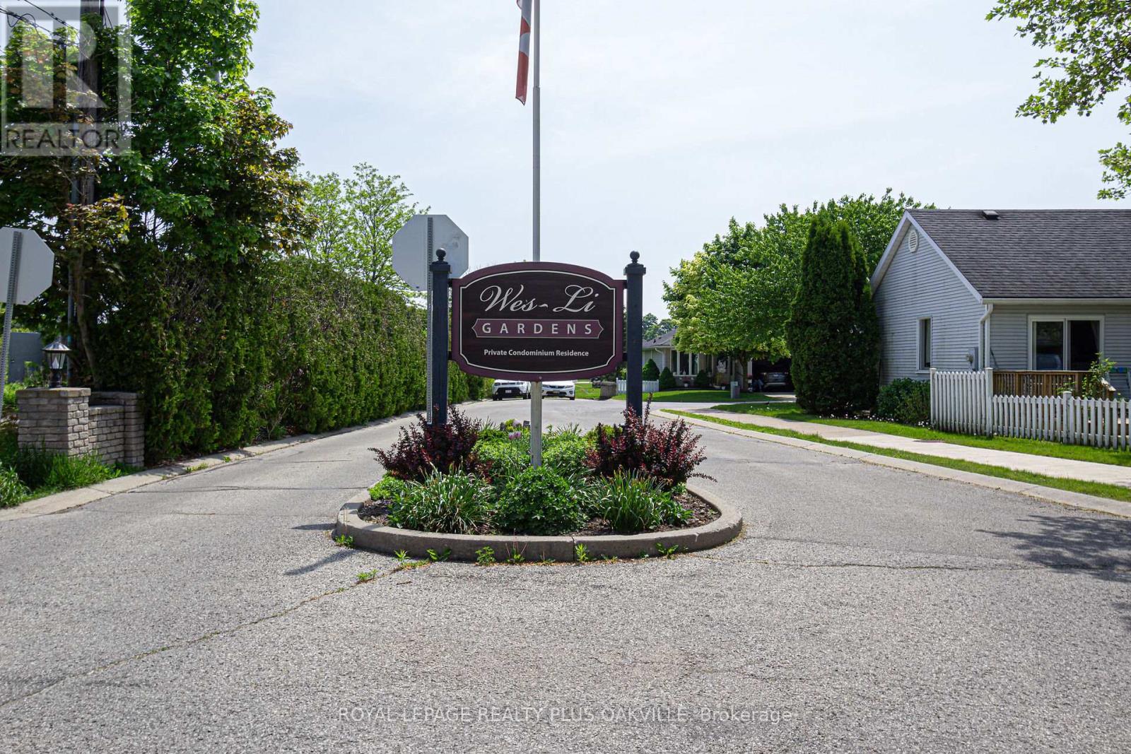 21 - 20 Jenny Crescent, West Lincoln, Ontario  L0R 2A0 - Photo 43 - X12418502