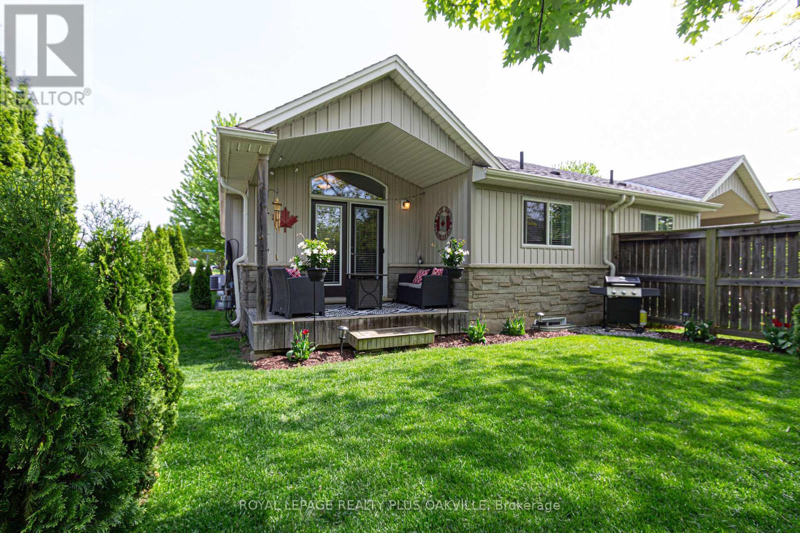 21 - 20 Jenny Crescent, West Lincoln, Ontario  L0R 2A0 - Photo 8 - X12418502