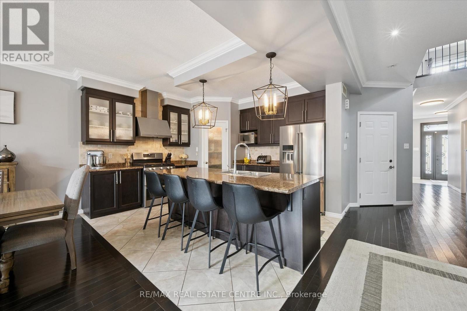 267 Hardcastle Drive, Cambridge, Ontario  N1S 0A9 - Photo 10 - X12418602