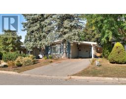62 GREENDALE CRESCENT, Kitchener, Ontario