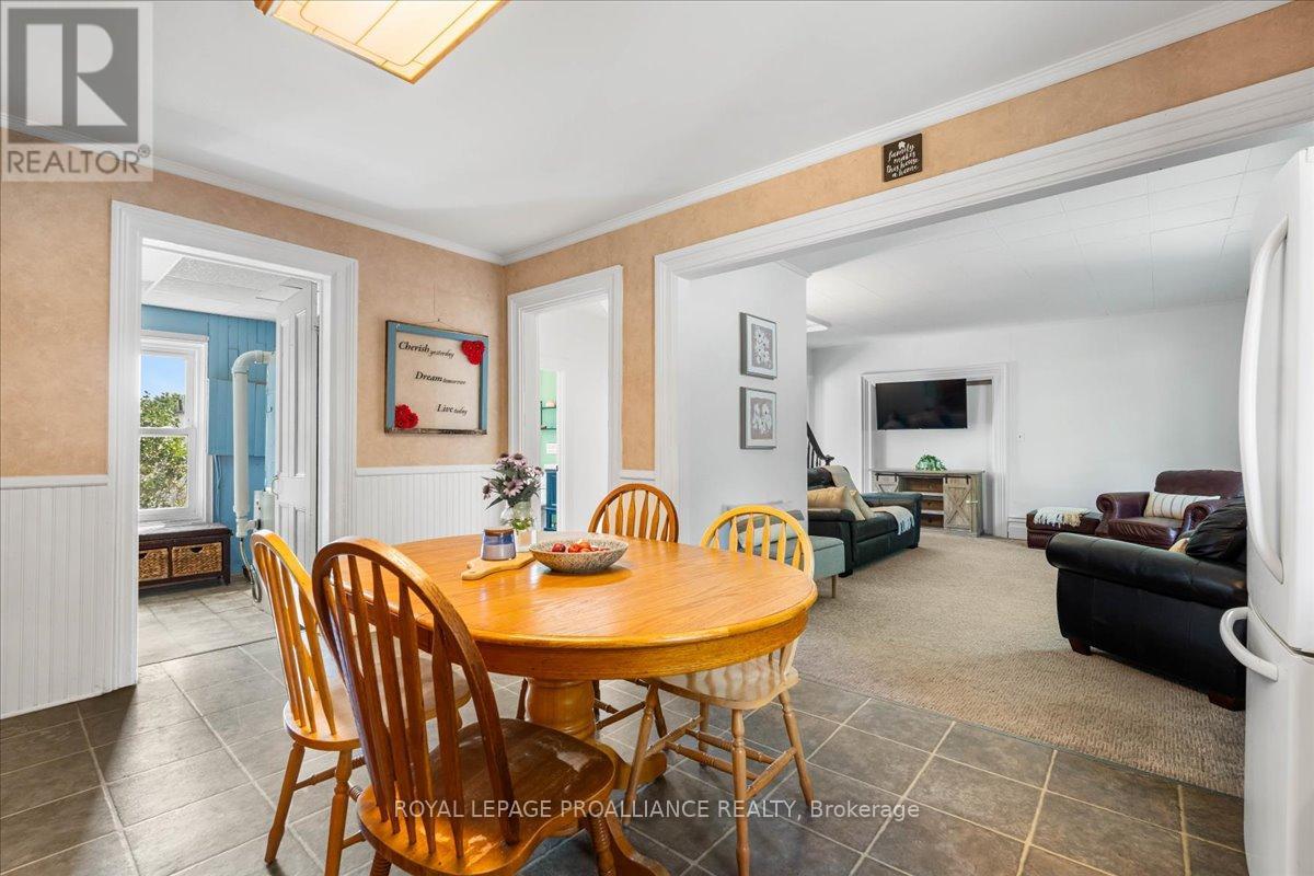 1436 County Road 15, Prince Edward County, Ontario  K0K 2T0 - Photo 11 - X12418821