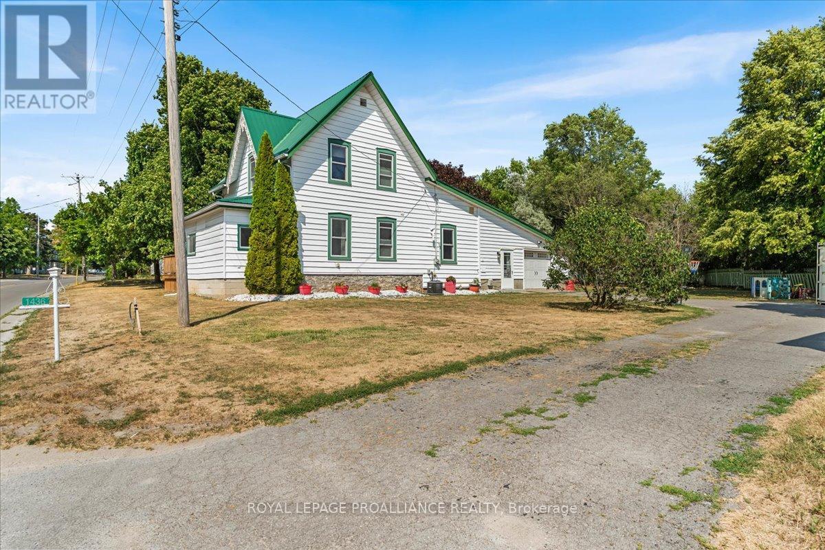 1436 County Road 15, Prince Edward County, Ontario  K0K 2T0 - Photo 2 - X12418821
