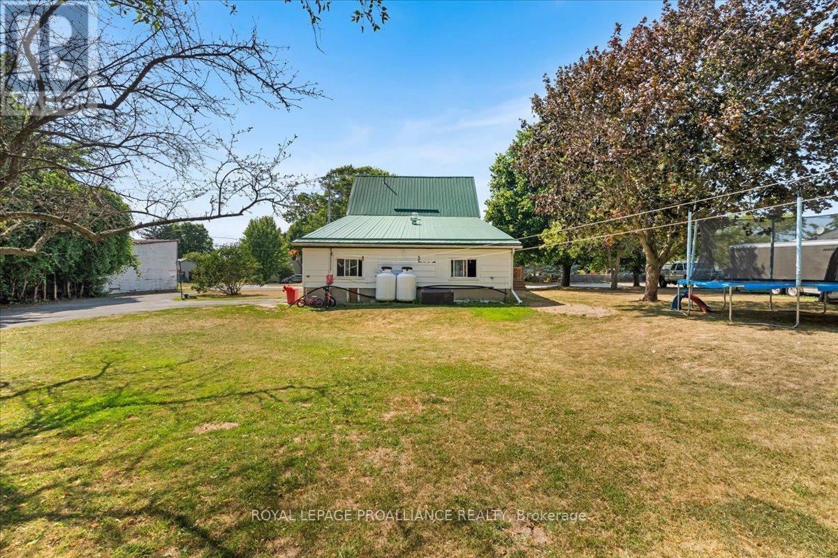 1436 County Road 15, Prince Edward County, Ontario  K0K 2T0 - Photo 34 - X12418821