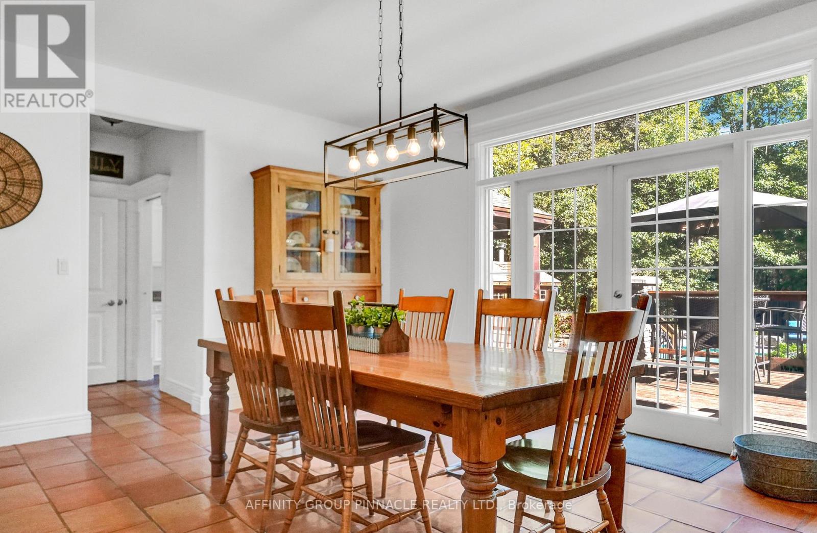 297 St Luke's Road, Kawartha Lakes, Ontario  K9V 4R5 - Photo 13 - X12418837