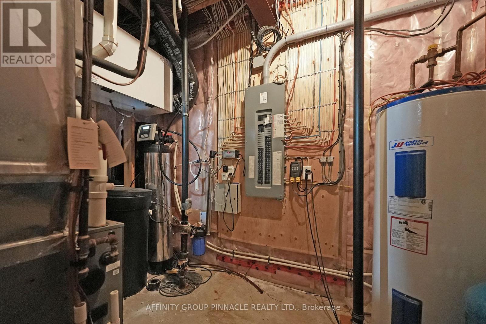 297 St Luke's Road, Kawartha Lakes, Ontario  K9V 4R5 - Photo 33 - X12418837