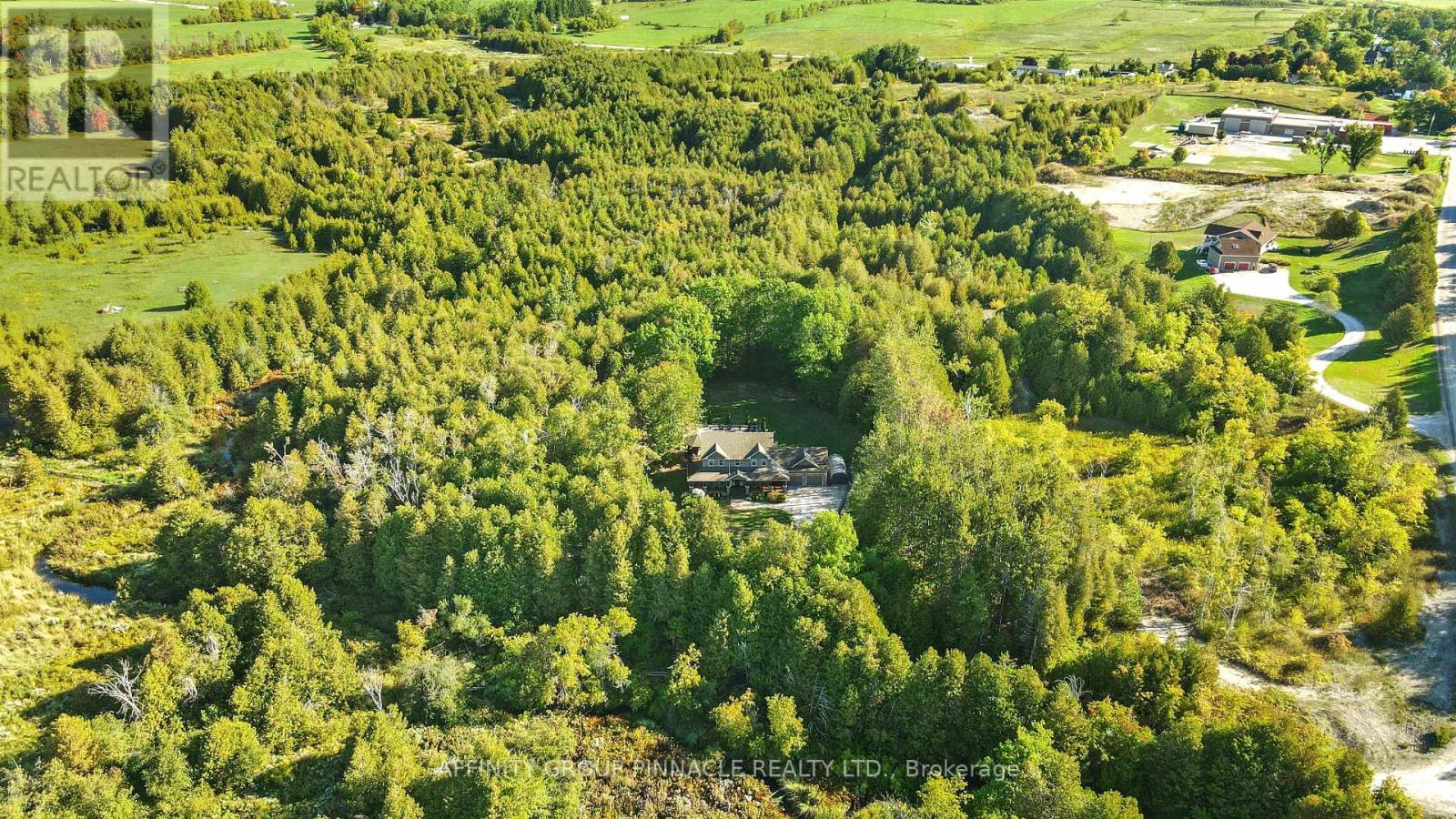 297 St Luke's Road, Kawartha Lakes, Ontario  K9V 4R5 - Photo 45 - X12418837