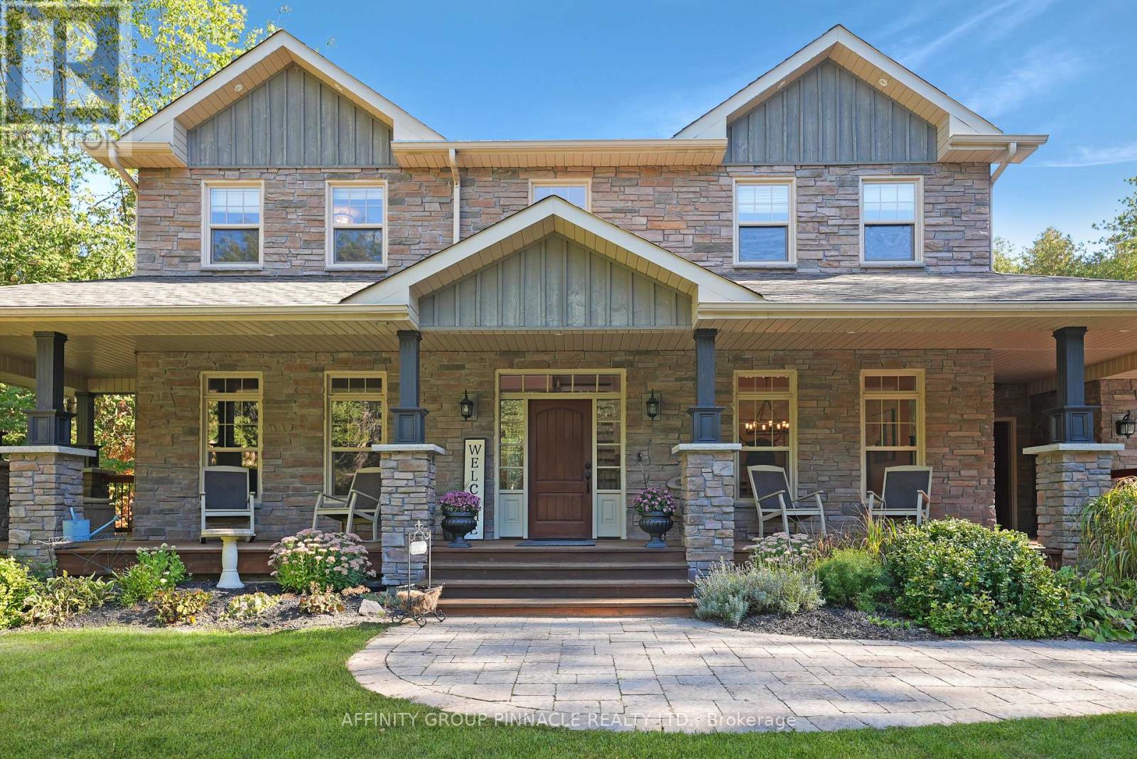 297 St Luke's Road, Kawartha Lakes, Ontario  K9V 4R5 - Photo 6 - X12418837