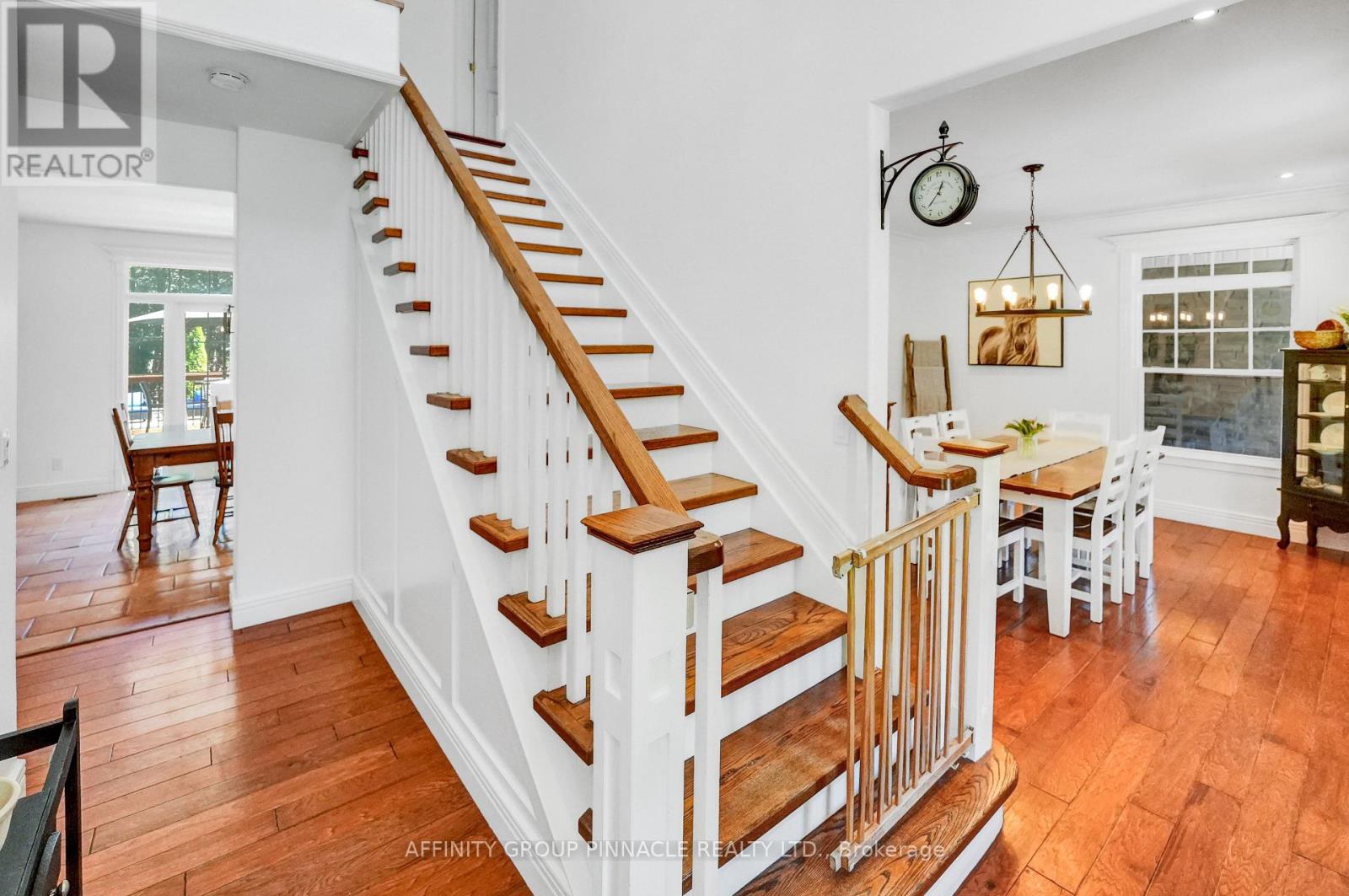 297 St Luke's Road, Kawartha Lakes, Ontario  K9V 4R5 - Photo 8 - X12418837