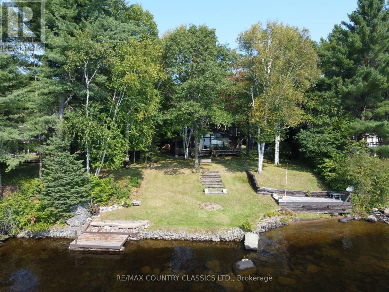150 Golfers Lane, Hastings Highlands, Ontario  K0J 1B0 - Photo 4 - X12303931