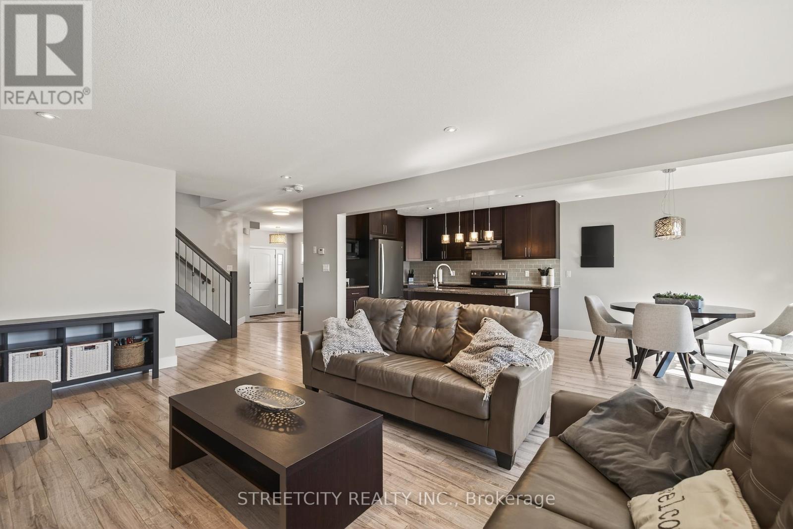1895 Frederick Crescent, London East, Ontario  N5W 0A5 - Photo 11 - X12418855