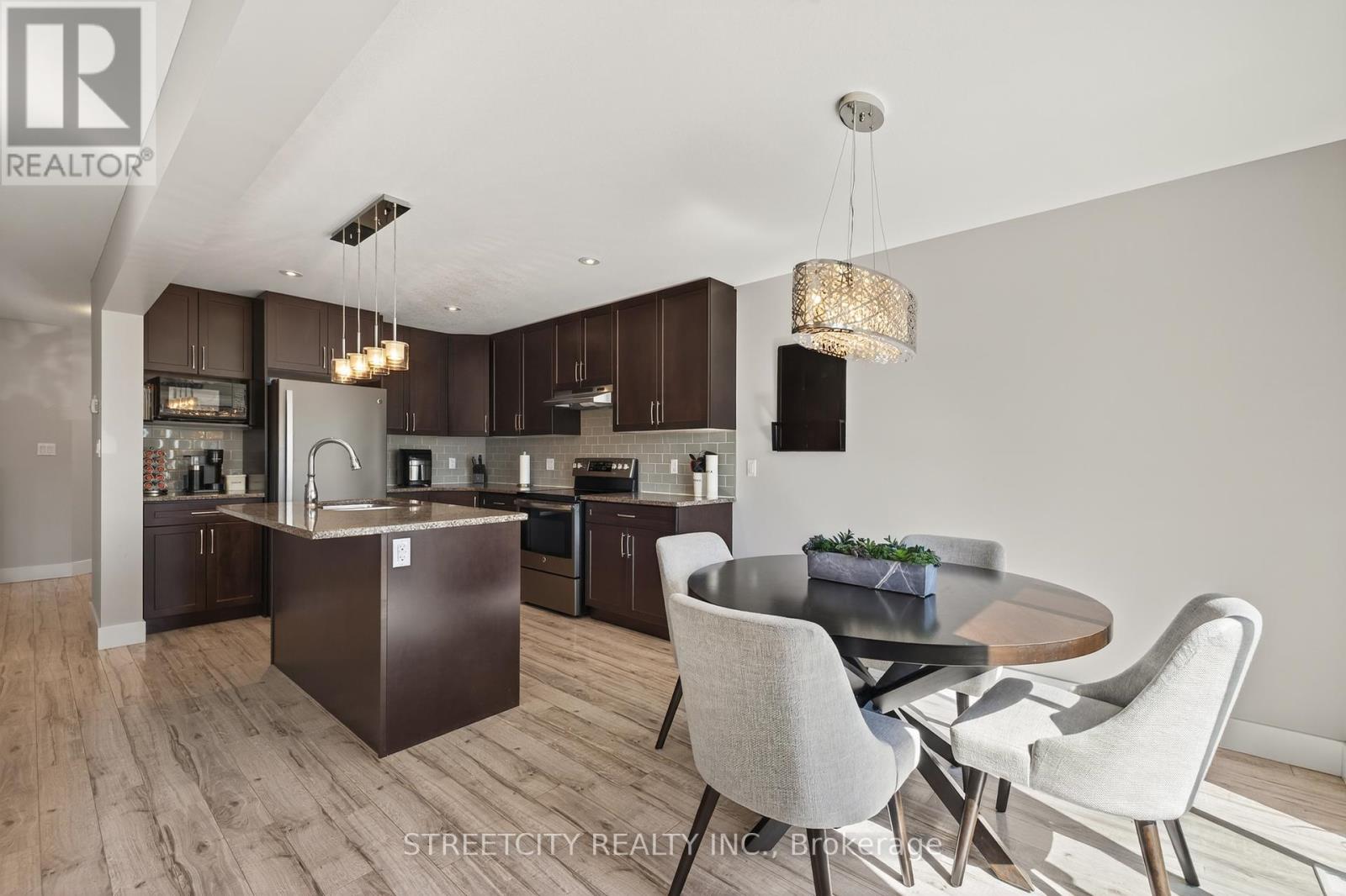 1895 Frederick Crescent, London East, Ontario  N5W 0A5 - Photo 12 - X12418855