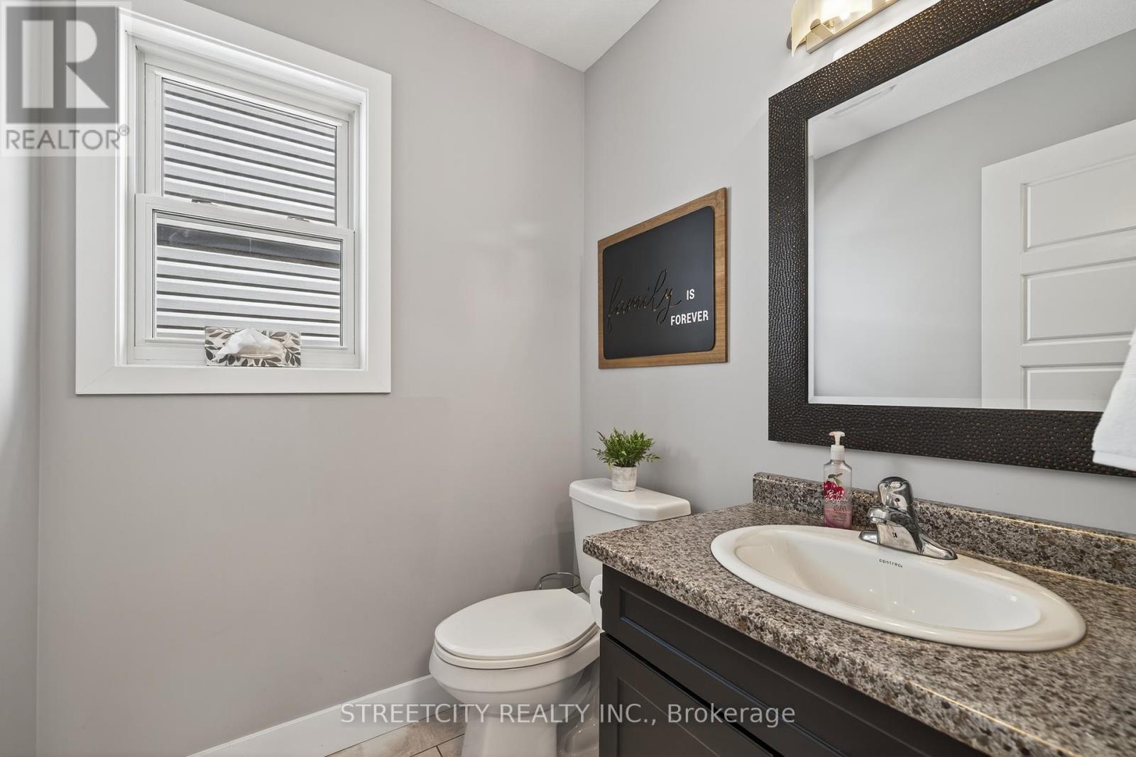 1895 Frederick Crescent, London East, Ontario  N5W 0A5 - Photo 6 - X12418855