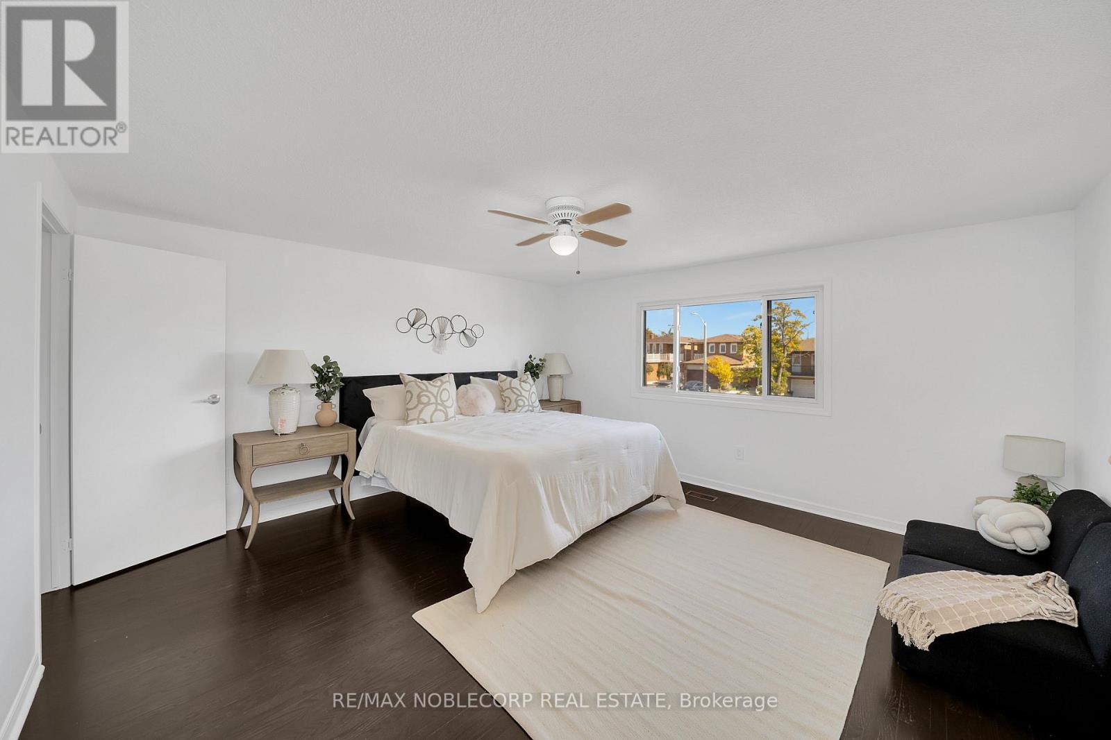 182 Tall Grass Trail, Vaughan, Ontario  L4L 3P8 - Photo 17 - N12418668
