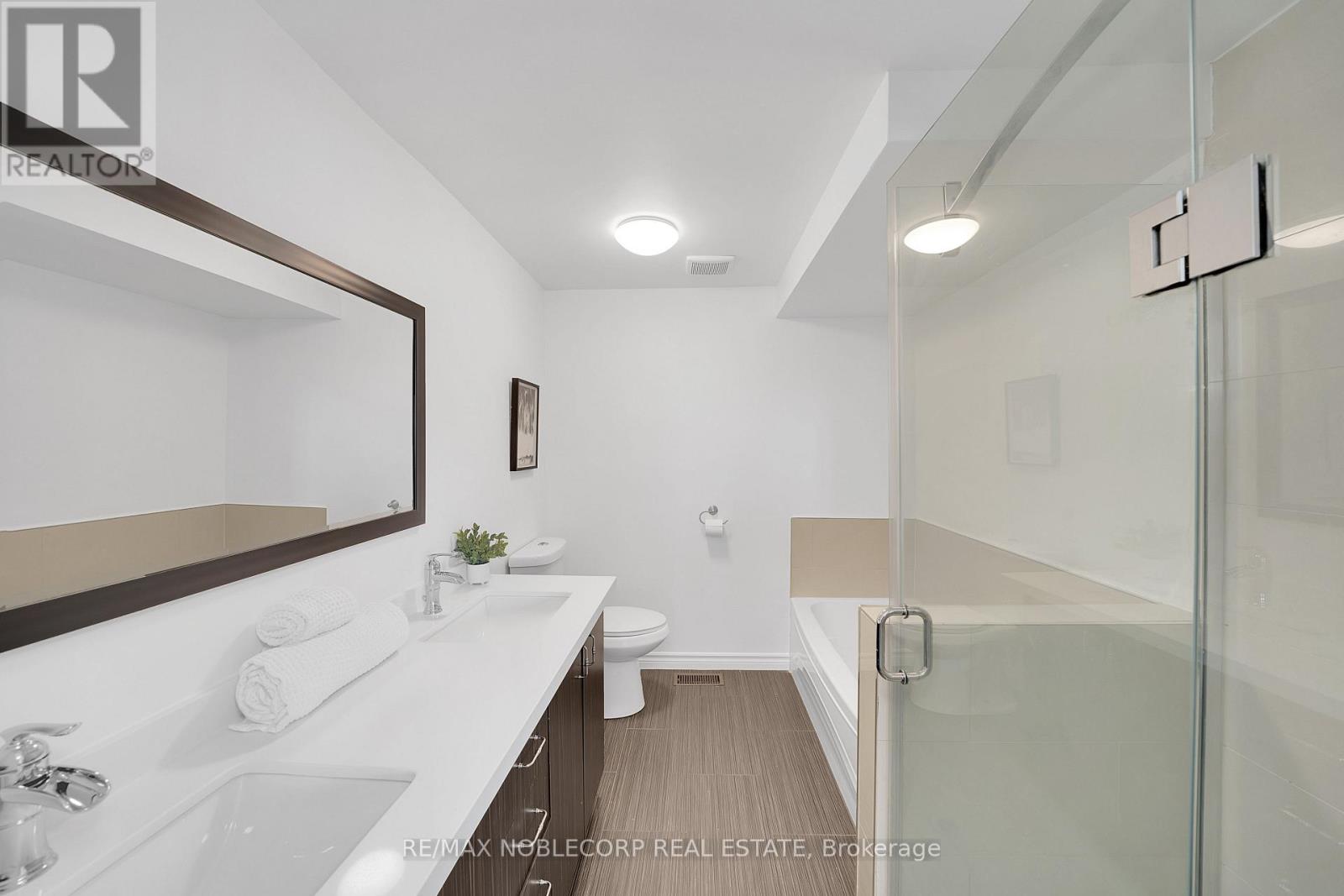 182 Tall Grass Trail, Vaughan, Ontario  L4L 3P8 - Photo 20 - N12418668