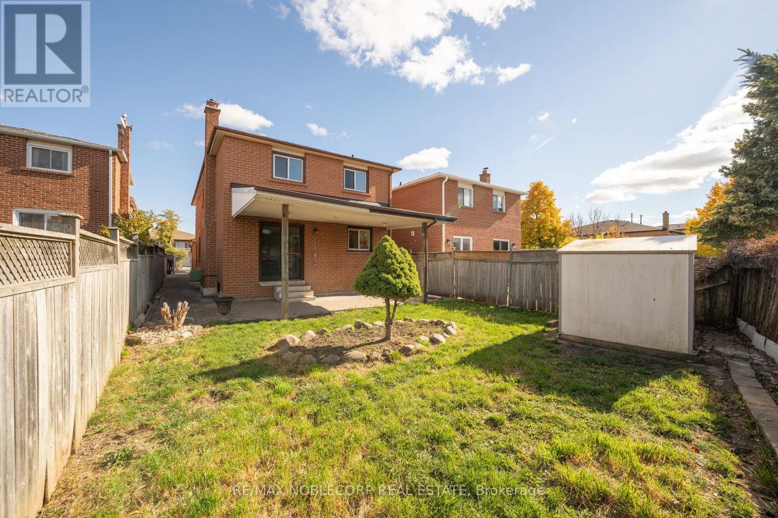 182 Tall Grass Trail, Vaughan, Ontario  L4L 3P8 - Photo 35 - N12418668
