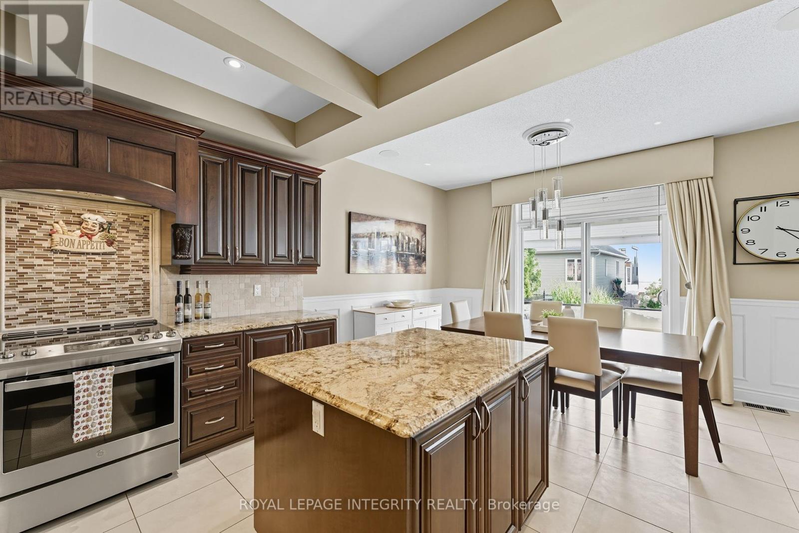 1011 Winterspring Ridge, Ottawa, Ontario  K4A 0S4 - Photo 20 - X12418784
