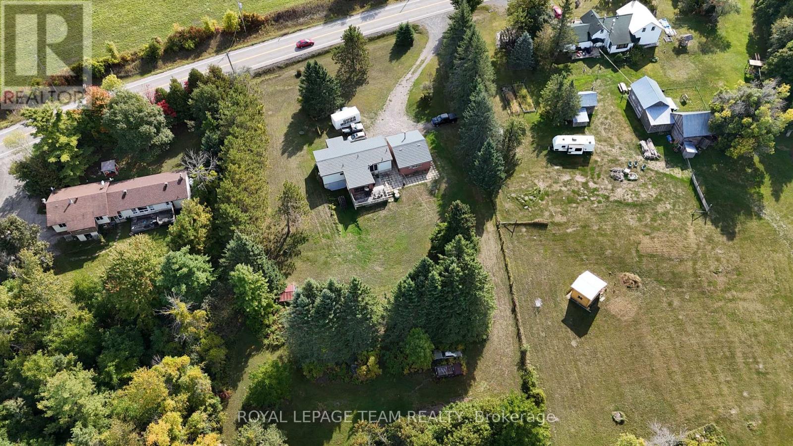 1482 Ferguson Falls Road, Drummond/north Elmsley, Ontario  K0G 1K0 - Photo 4 - X12418793