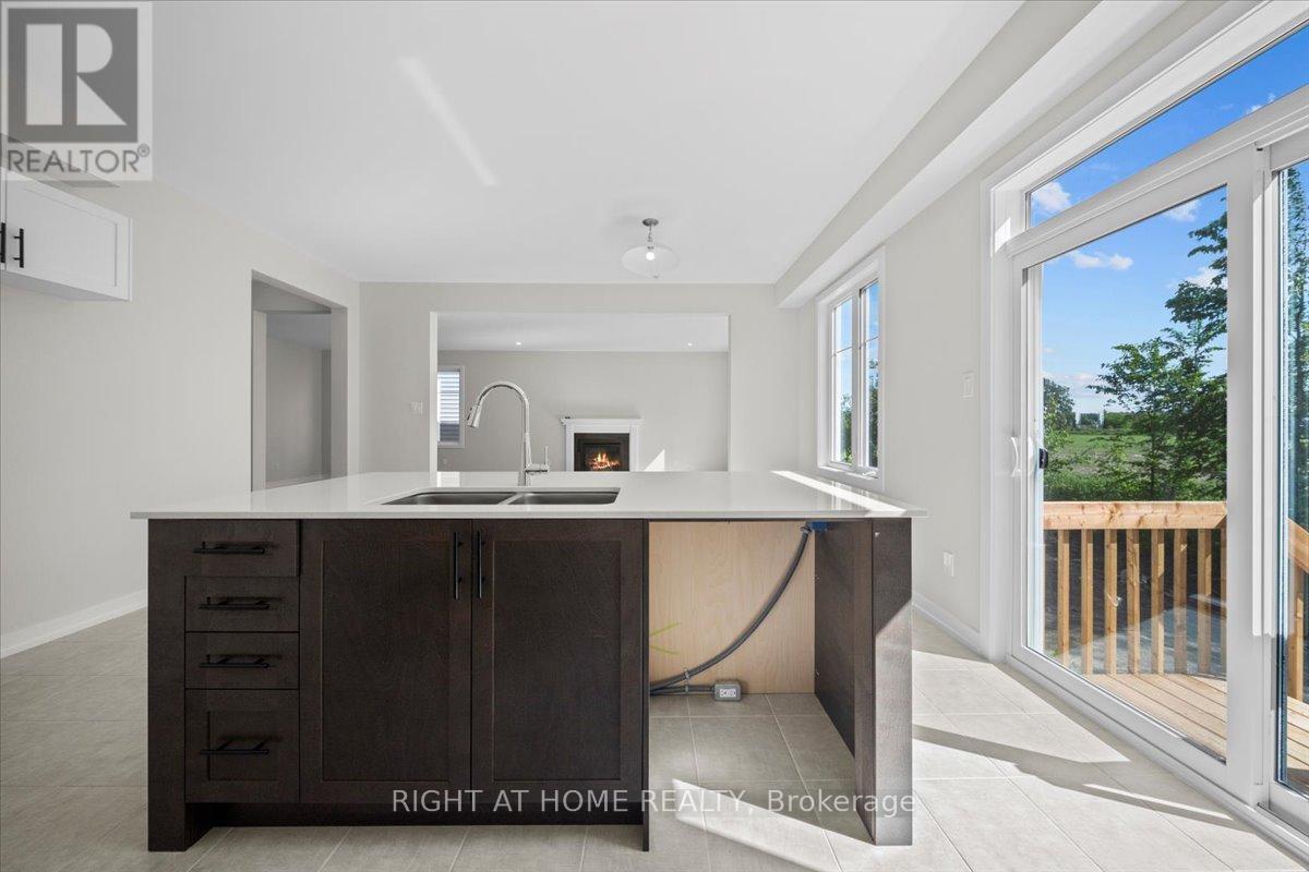91 Hackamore Crescent, Ottawa, Ontario  K0A 2Z0 - Photo 17 - X12418795