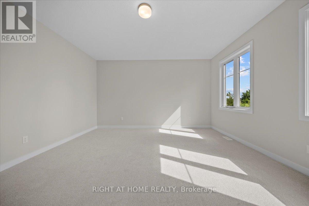 91 Hackamore Crescent, Ottawa, Ontario  K0A 2Z0 - Photo 24 - X12418795