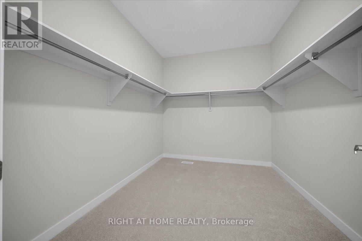 91 Hackamore Crescent, Ottawa, Ontario  K0A 2Z0 - Photo 26 - X12418795