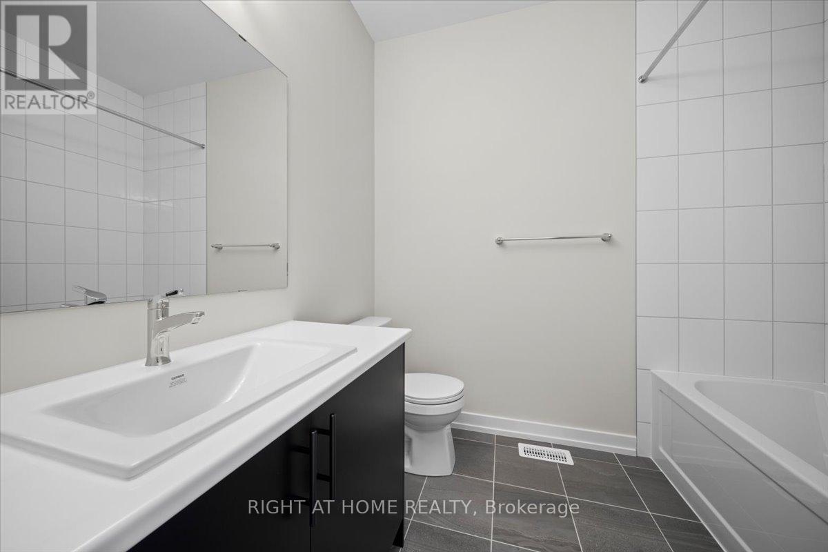 91 Hackamore Crescent, Ottawa, Ontario  K0A 2Z0 - Photo 35 - X12418795