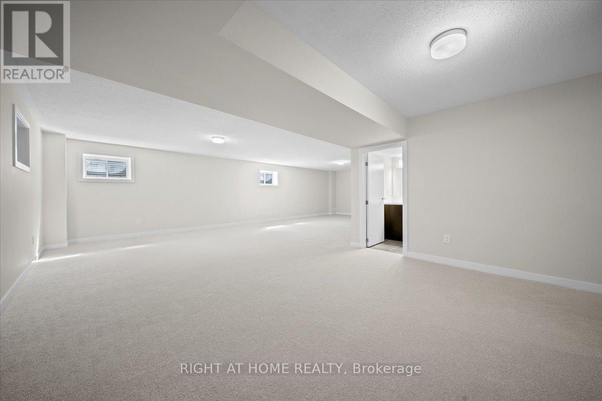 91 Hackamore Crescent, Ottawa, Ontario  K0A 2Z0 - Photo 45 - X12418795