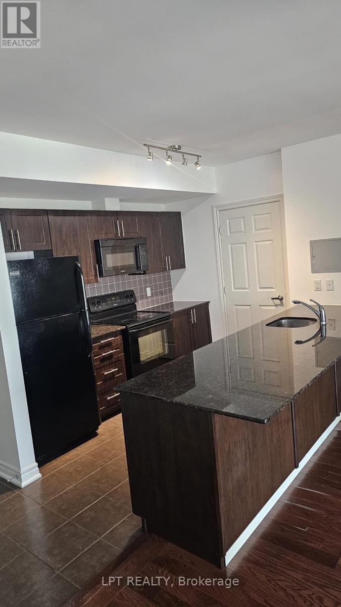 1905 - 234 Rideau Street, Ottawa, Ontario  K1N 0A9 - Photo 10 - X12418838