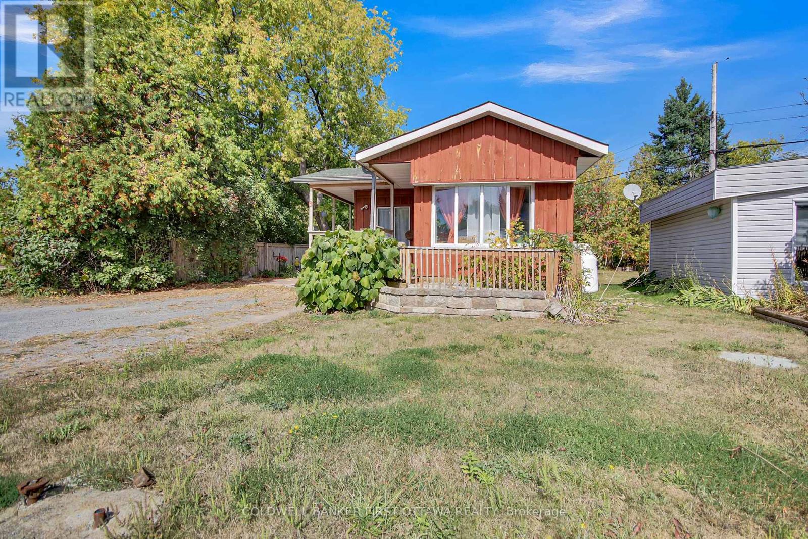 6 FETHERSTON LANE, North Grenville, Ontario