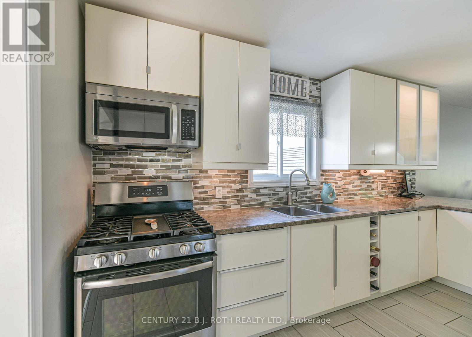 7576 Cronk Side Road, Ramara, Ontario  L0K 2B0 - Photo 8 - S12418641