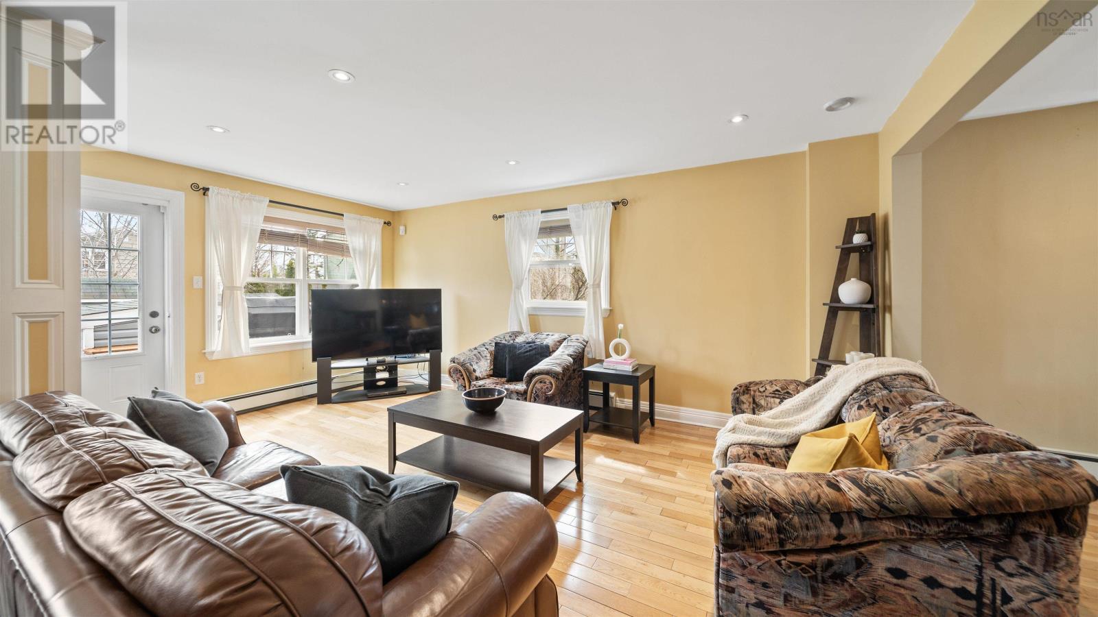 6188 Windsor Terrace, Halifax, Nova Scotia  B3K 1S4 - Photo 12 - 202507206