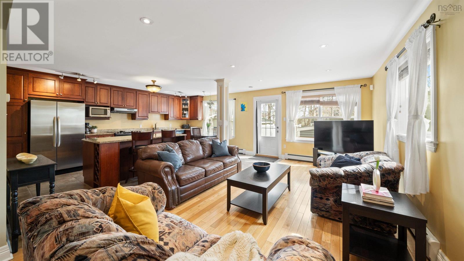 6188 Windsor Terrace, Halifax, Nova Scotia  B3K 1S4 - Photo 10 - 202507206
