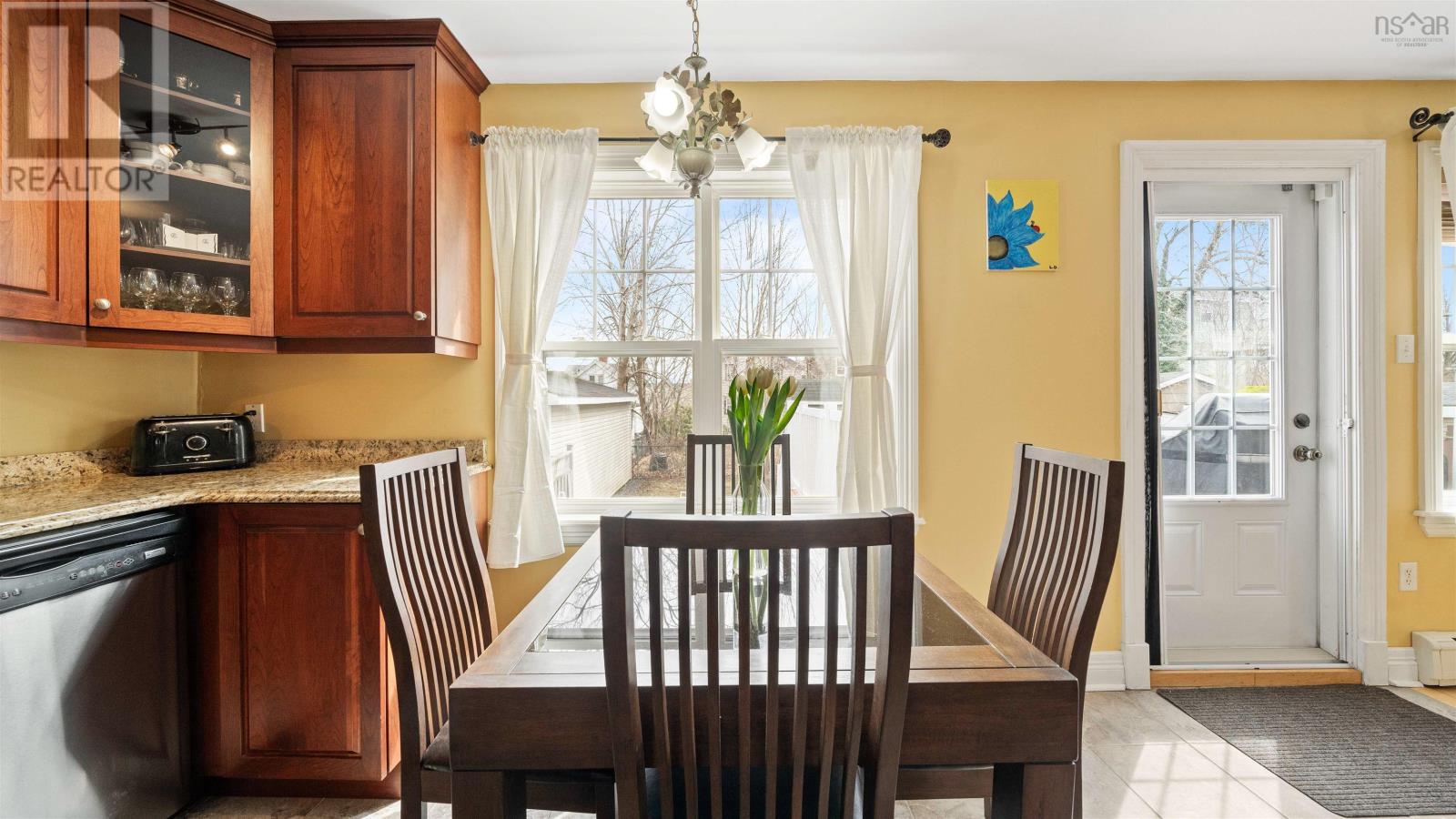 6188 Windsor Terrace, Halifax, Nova Scotia  B3K 1S4 - Photo 16 - 202507206