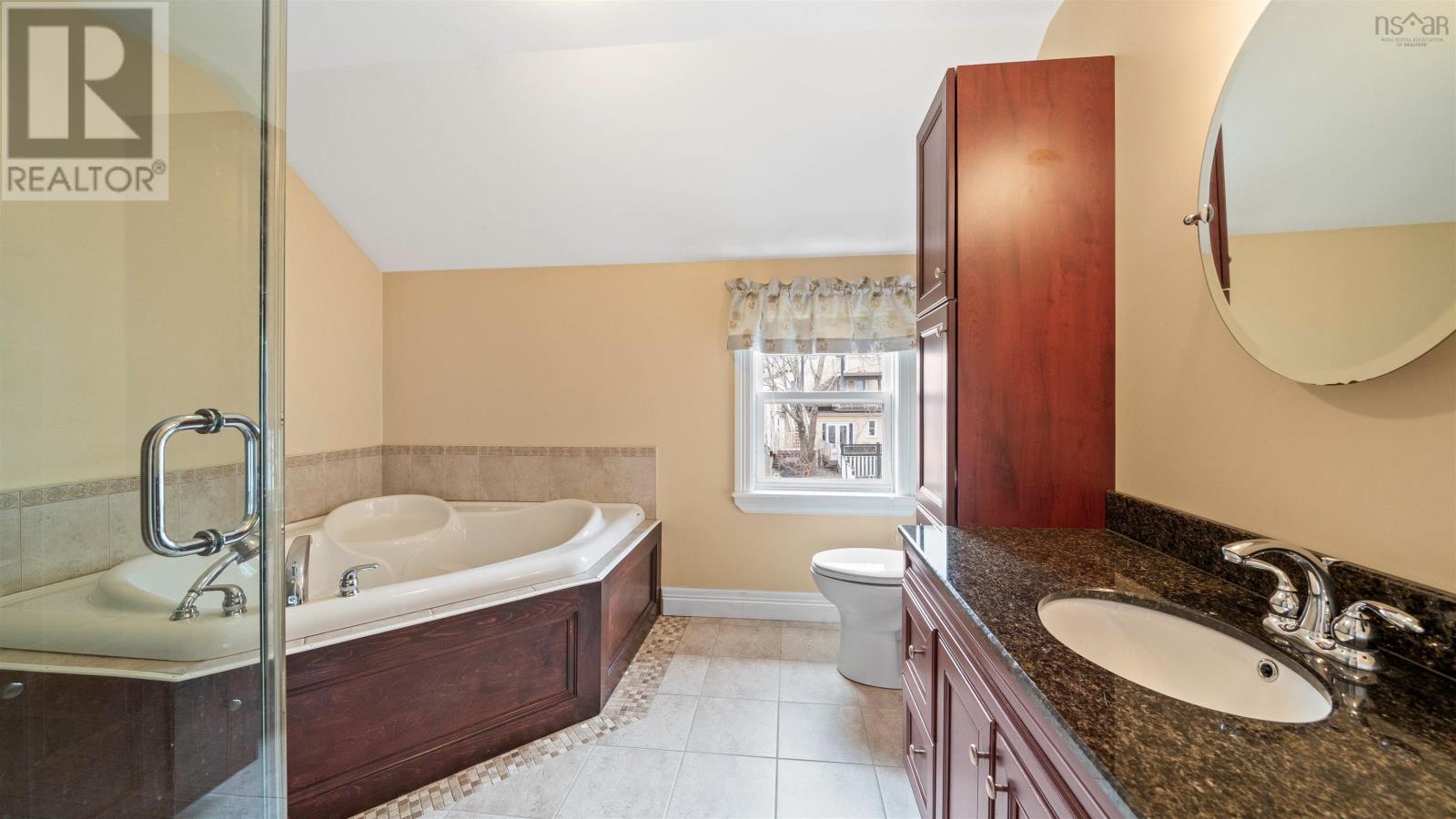 6188 Windsor Terrace, Halifax, Nova Scotia  B3K 1S4 - Photo 29 - 202507206