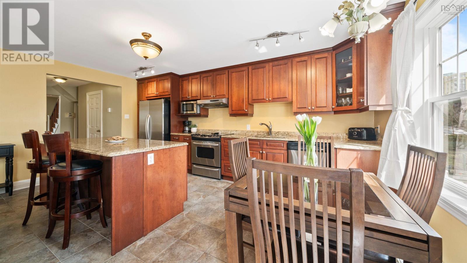 6188 Windsor Terrace, Halifax, Nova Scotia  B3K 1S4 - Photo 15 - 202507206