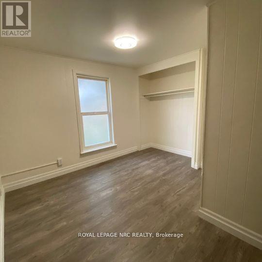 4768 Crysler Avenue, Niagara Falls, Ontario  L2E 3W1 - Photo 21 - X12418760