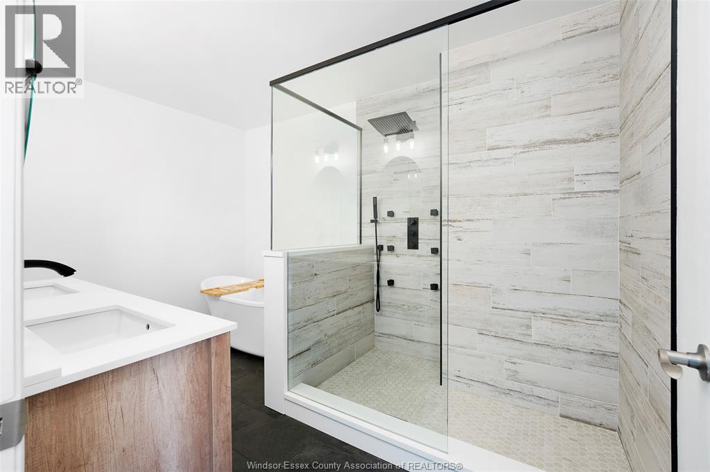 449 Brown, Amherstburg, Ontario  N9V 0B8 - Photo 24 - 25024036