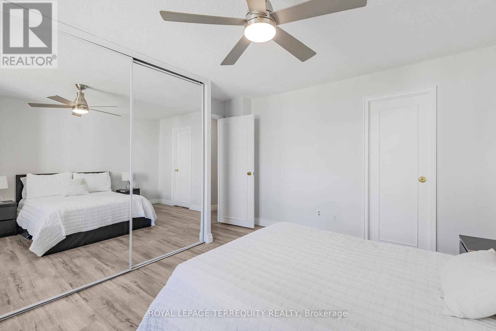 601 - 2556 Argyle Road, Mississauga (Cooksville), Ontario  L5B 2H6 - Photo 15 - W12418644