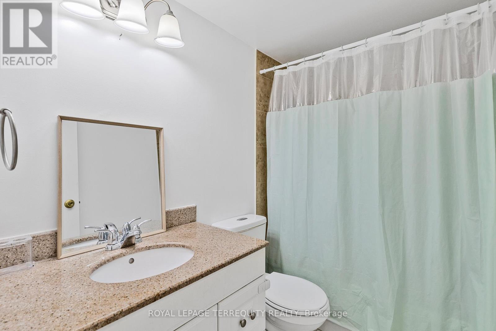 601 - 2556 Argyle Road, Mississauga (Cooksville), Ontario  L5B 2H6 - Photo 20 - W12418644