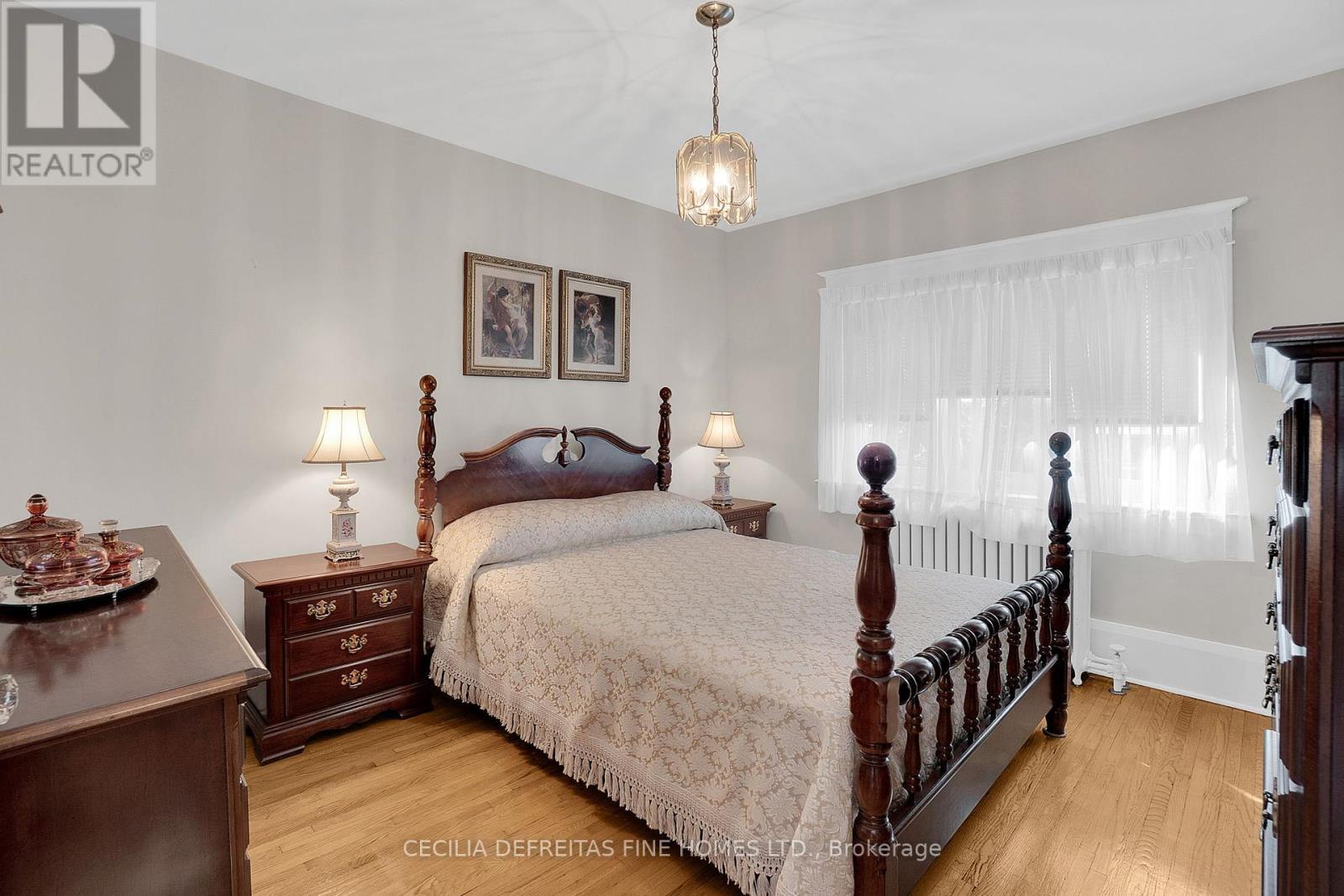 48 Westmount Avenue, Toronto, Ontario  M6H 3K1 - Photo 27 - W12418663