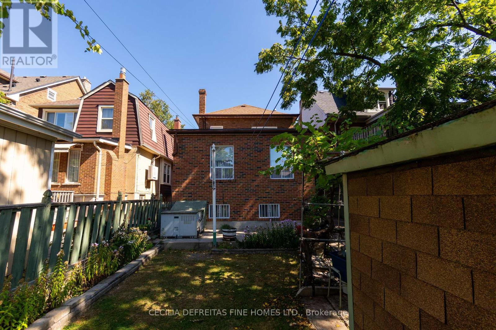 48 Westmount Avenue, Toronto, Ontario  M6H 3K1 - Photo 35 - W12418663