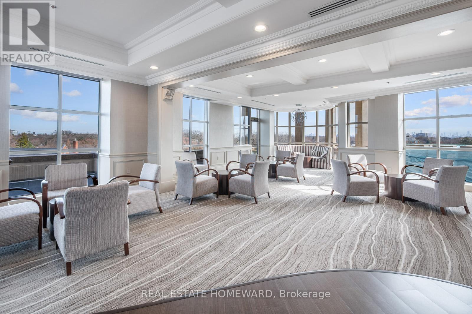 312 - 3085 Bloor Street W, Toronto (Stonegate-Queensway), Ontario  M8X 1C9 - Photo 17 - W12418670