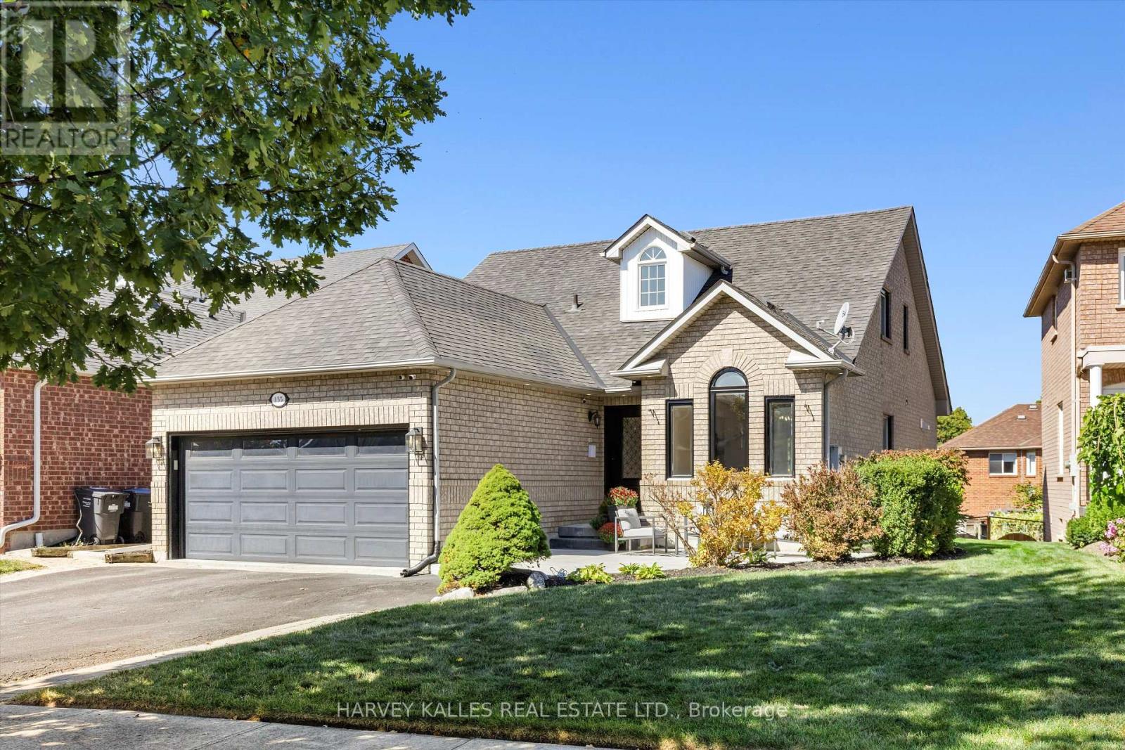 135 Riverwood Terrace, Caledon (Bolton East), Ontario  L7E 1S5 - Photo 1 - W12418691