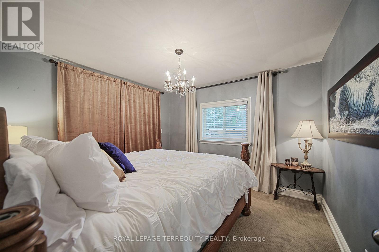 1412 Glenwood Drive, Mississauga (Mineola), Ontario  L5G 2X1 - Photo 19 - W12418705
