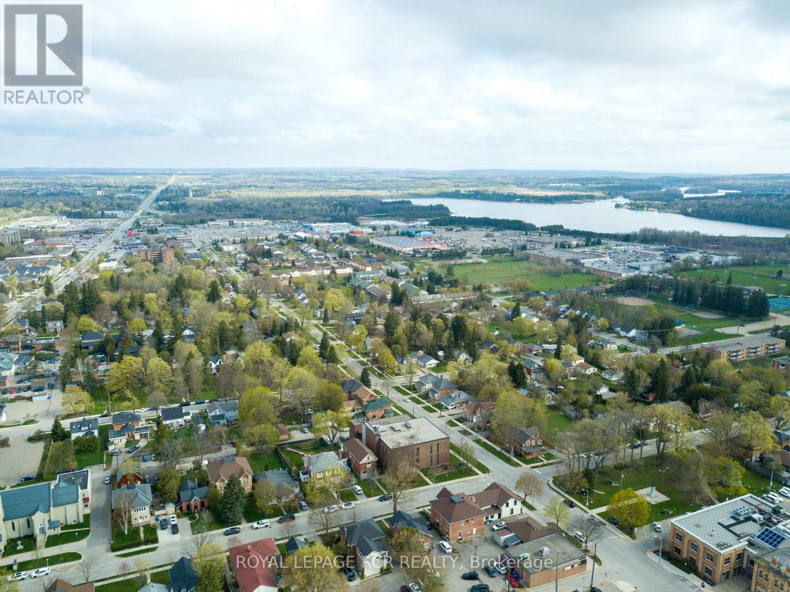 9 Second Avenue, Orangeville, Ontario  L9W 1H4 - Photo 4 - W12418708