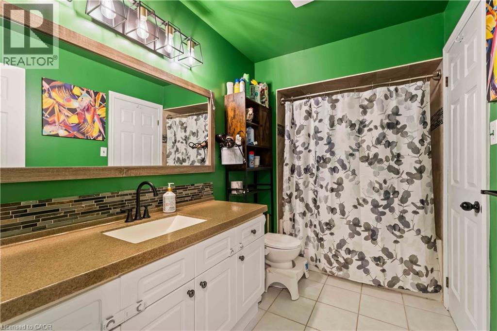 56 Celtic Drive, Caledonia, Ontario  N3W 2L6 - Photo 15 - 40771773