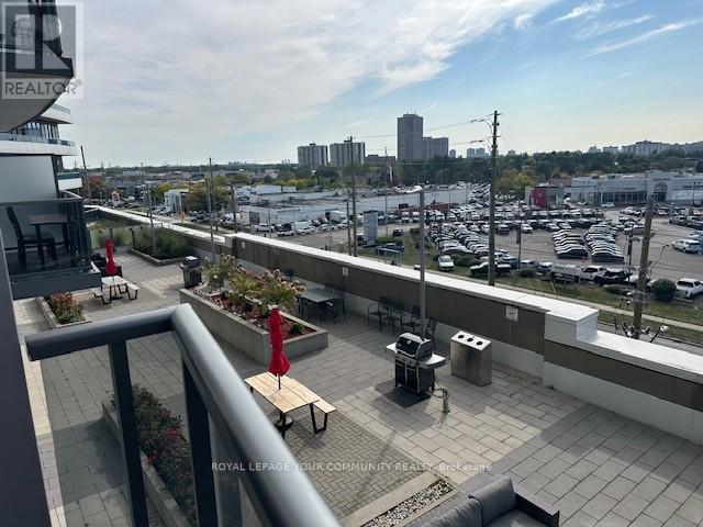 415 - 7171 Yonge Street, Markham, Ontario  L3T 0C8 - Photo 11 - N12413145