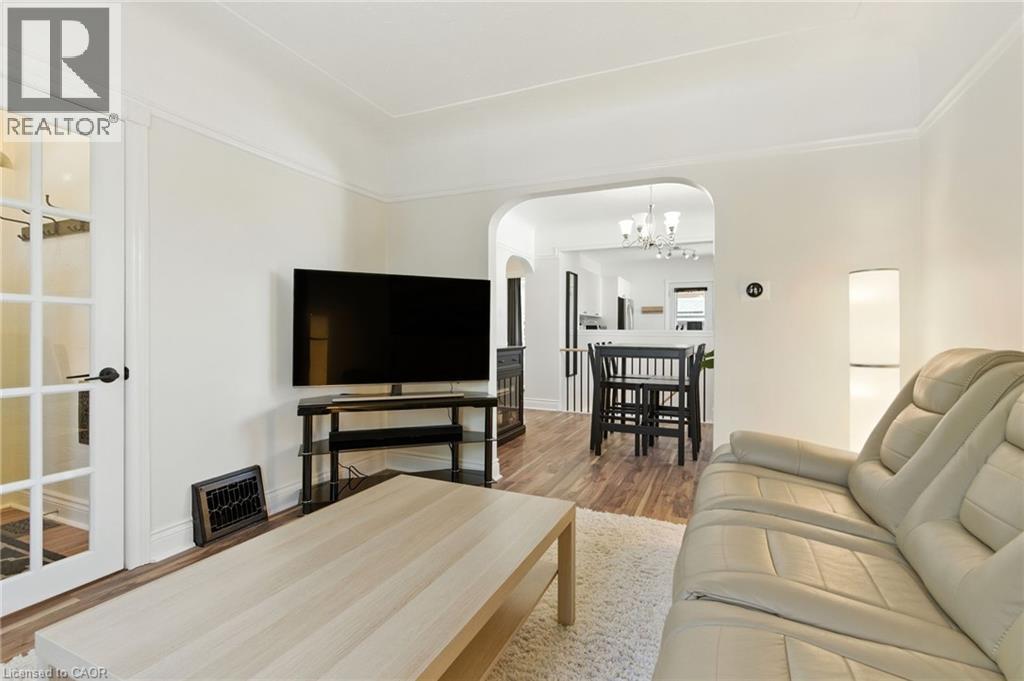 201 Fairfield Avenue, Hamilton, Ontario  L8H 5H3 - Photo 7 - 40772007