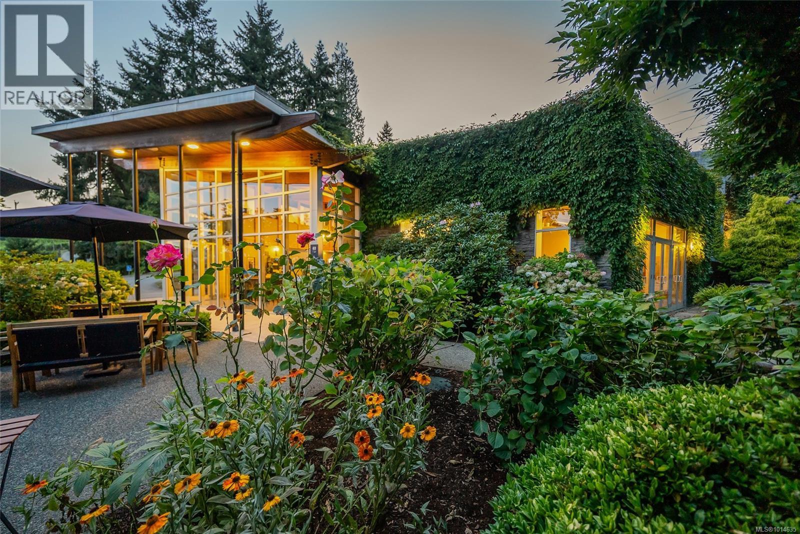 6552 North Rd, Duncan, British Columbia